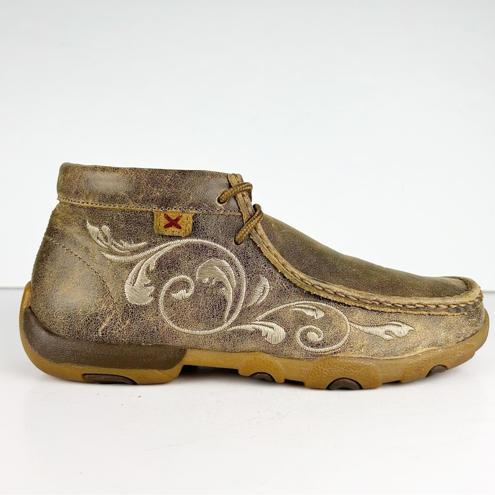 Twisted X Chukka Leather Scroll Embroidered Driving Moc Shoe Ankle Bootie - Picture 5 of 12